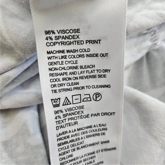 Tommy Bahama Maxi Dress Smocked Halter Hawaiian Floral Print Flowy Size SP - Picture 12 of 16